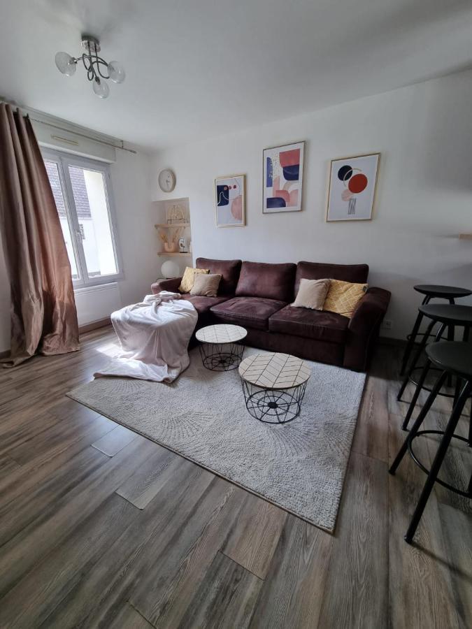 Duplex 40M2 Cocooning Coeur De Ville Avec Parking Neauphle-le-Chateau Екстер'єр фото