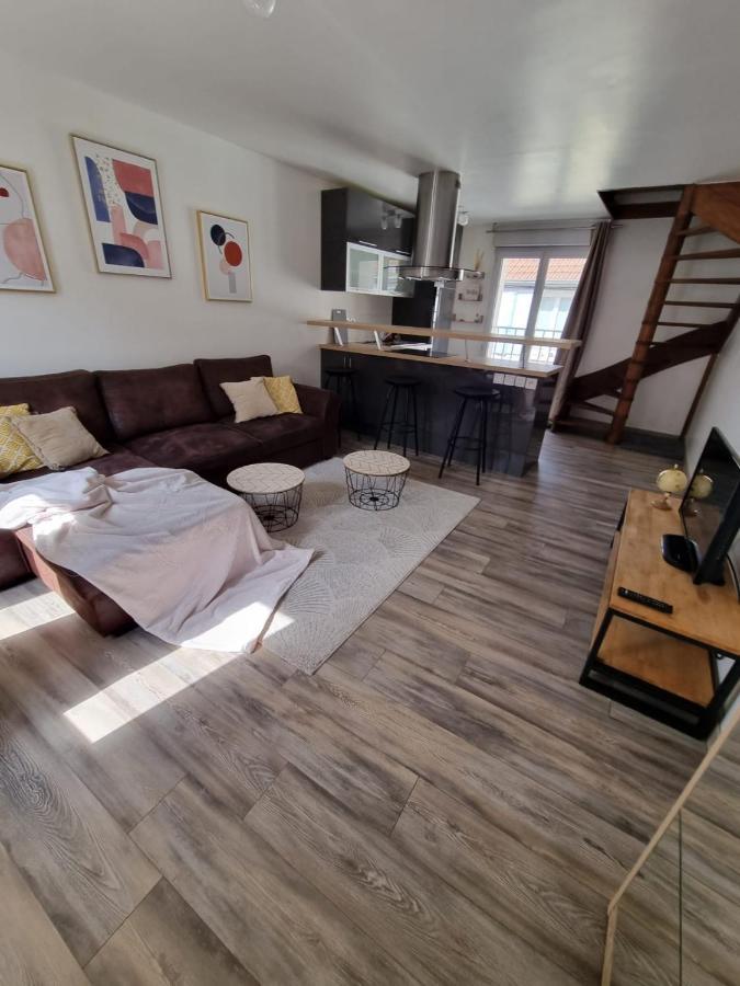 Duplex 40M2 Cocooning Coeur De Ville Avec Parking Neauphle-le-Chateau Екстер'єр фото